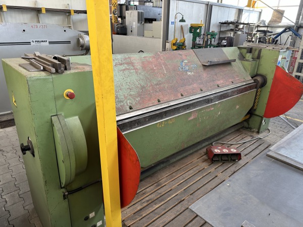 Zaginarka do blachy KM-5