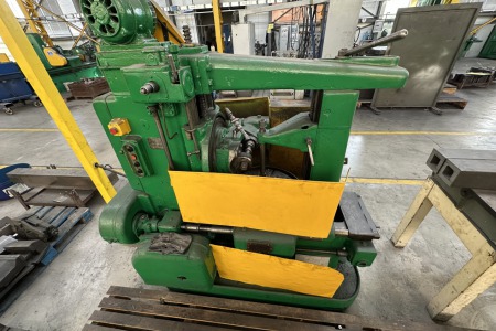 Frezarka obwiedniowa 532