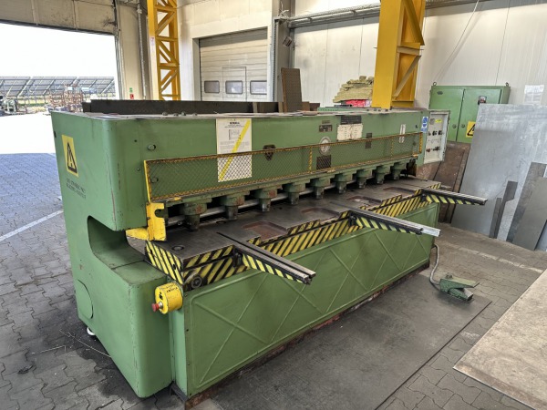 Nożyce gilotynowe NG8A