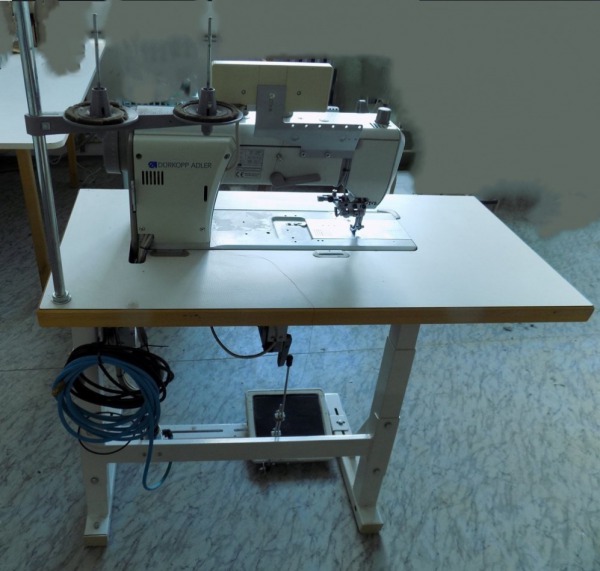 maszyna DURKOPP stębnówka 867