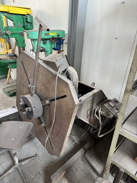 Manipulator spawalniczy OM-1000