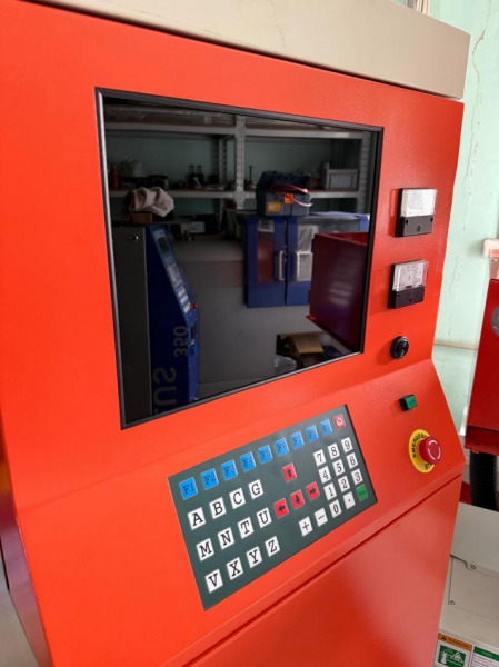 Erozyjna wycinarka drutowa CNC PROFI 300S