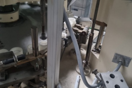 TUBIARKA AUTOMATYCZNA DO TUBEK ALUMINIOWYCH