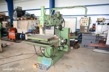 Frezarka narzędziowa FNF 40 P AVIA WARSZAWA . Stan