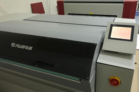 Screen 4100 E Luxel T-6000