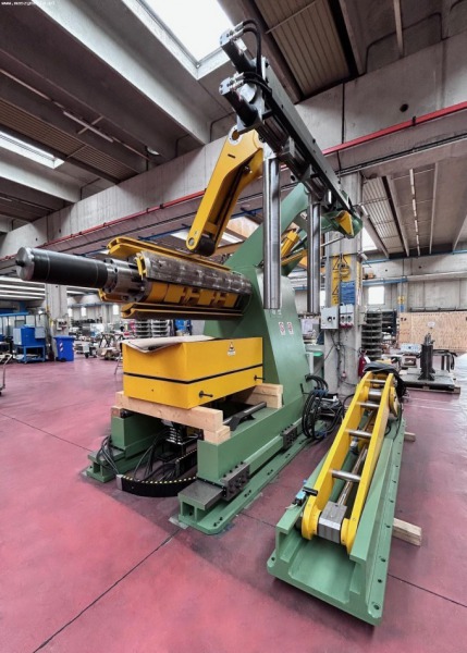 Rozwijak do blachy IRON SA 25000 ENC