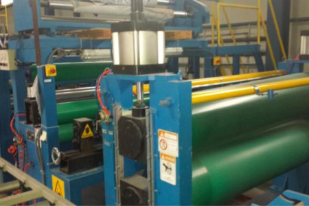 Zespół do nakładania folii