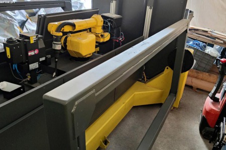 Cela spawalnicza z robotem FANUC Arc Mate 100iC
