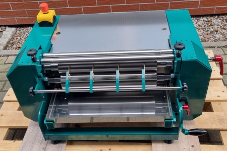 Kaszerownica zestaw maszyn do oprawy twardej