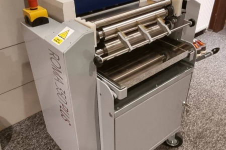 Kaszerownica , klejarka 350 mm z podajnikiem