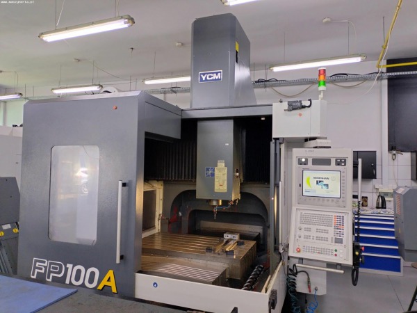 Centrum obróbcze CNC YCM FP100A