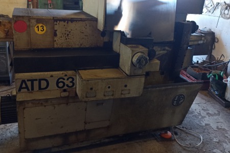 Tokarka automat tokarski bezkrzywkowy ATD 63