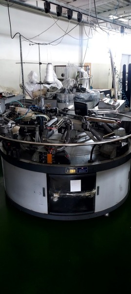 Maszyna rajstopowa do zszywania części majteczkowej TACATORI